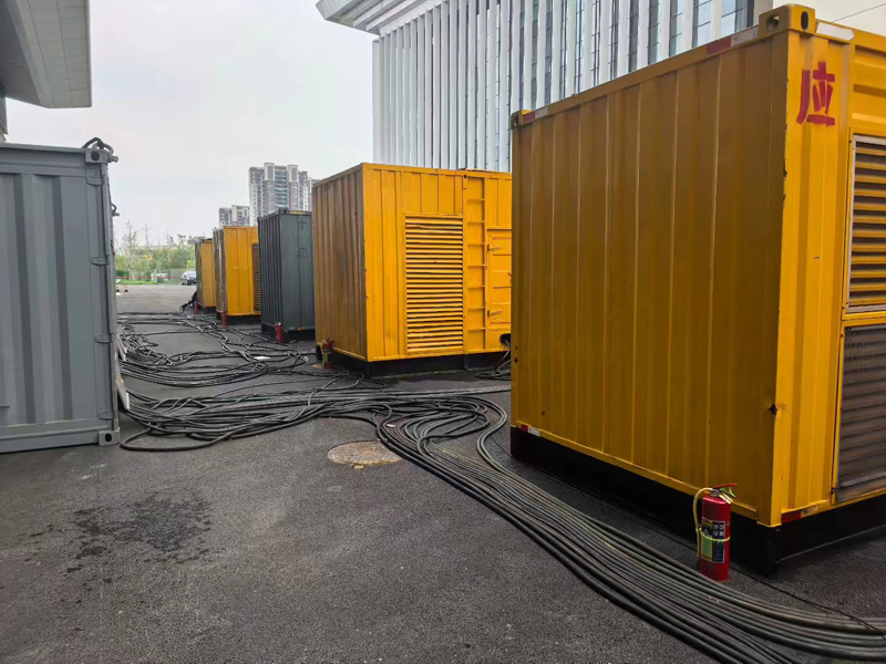 大安镇不同季节柴油发电机组保养有哪些注意事项?