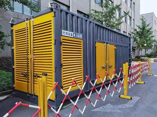 大安镇如何使用转速表检查发动机的转速？