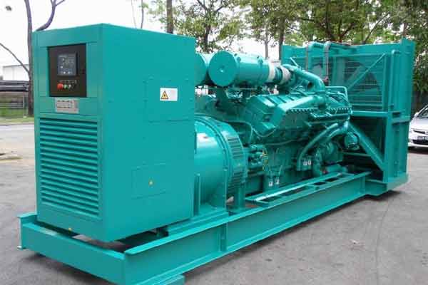 大安镇柴油发电机组电压不稳定怎样维修？