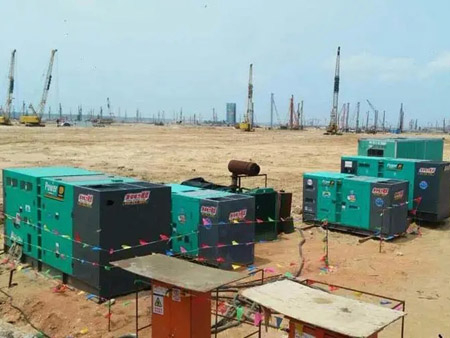 大安镇如何检查和清洗空气滤清器？